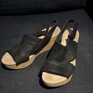 Clarks Black and Tan Wedge Sandals